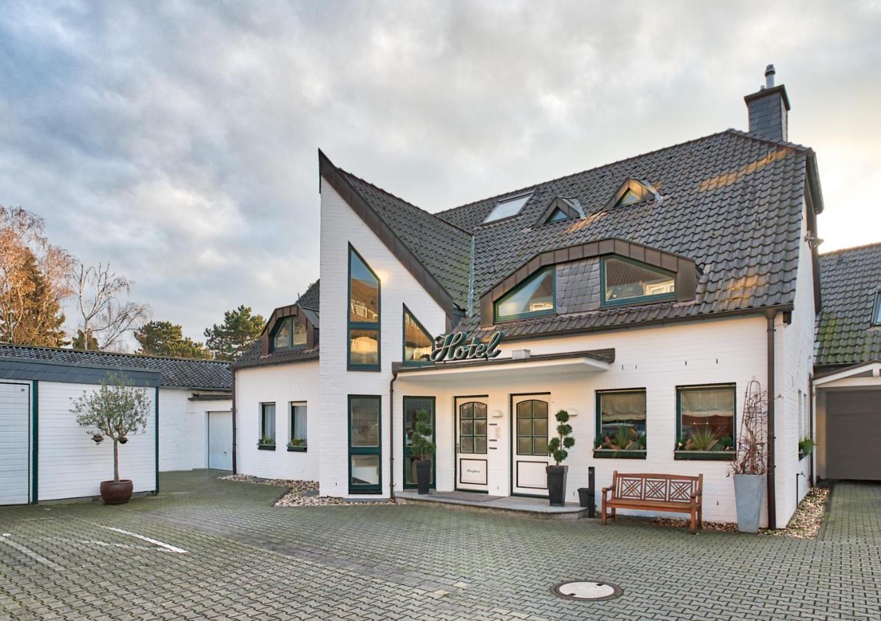 Hotel Zur Krone Meerbusch Exterior foto